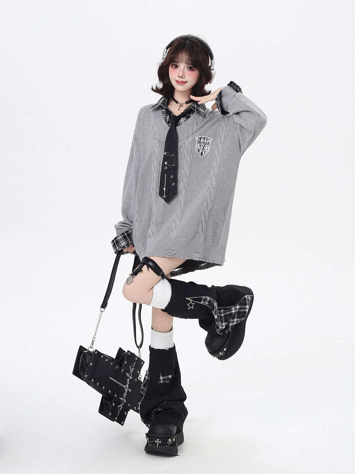 Art Student Vintage American Fake Two-Piece Plaid Oversized Casual Sweater – Fall Winter College